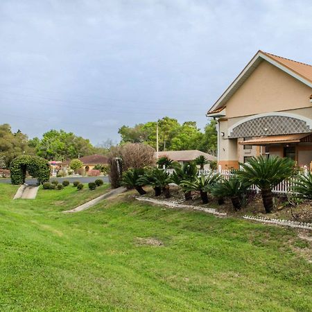 Quality Inn Near Manatee Springs State Park تشيفلاند المظهر الخارجي الصورة