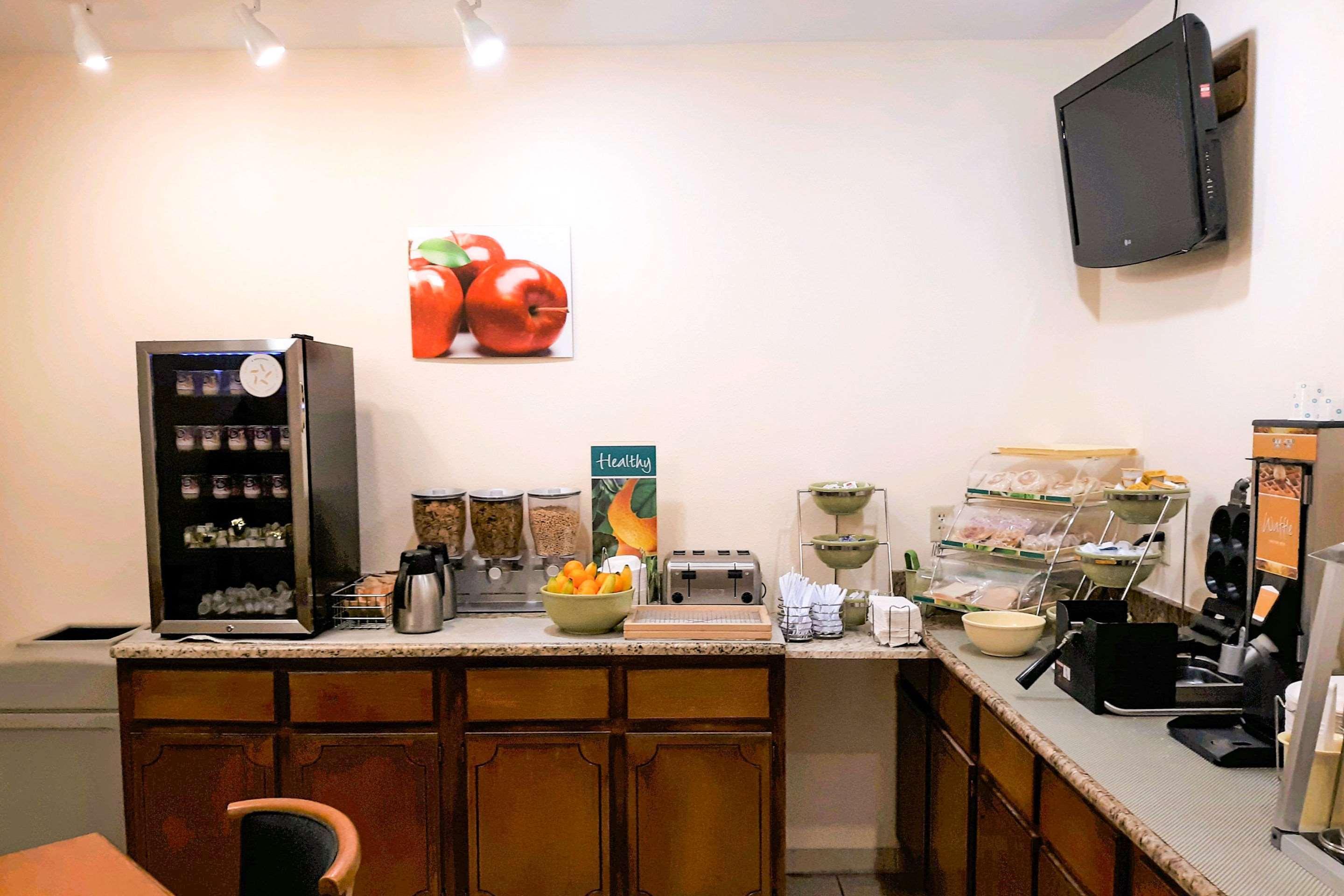 Quality Inn Near Manatee Springs State Park تشيفلاند المظهر الخارجي الصورة