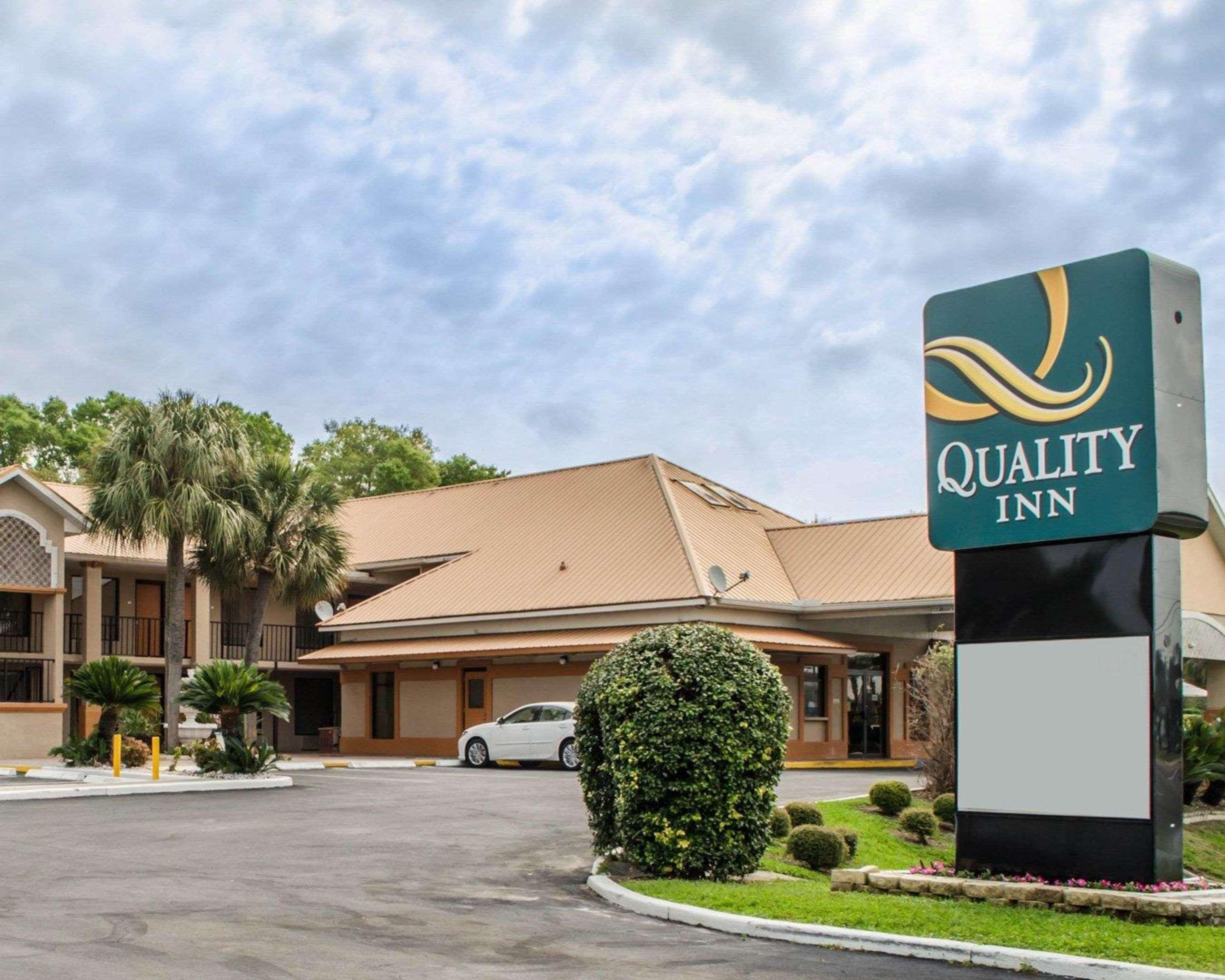 Quality Inn Near Manatee Springs State Park تشيفلاند المظهر الخارجي الصورة