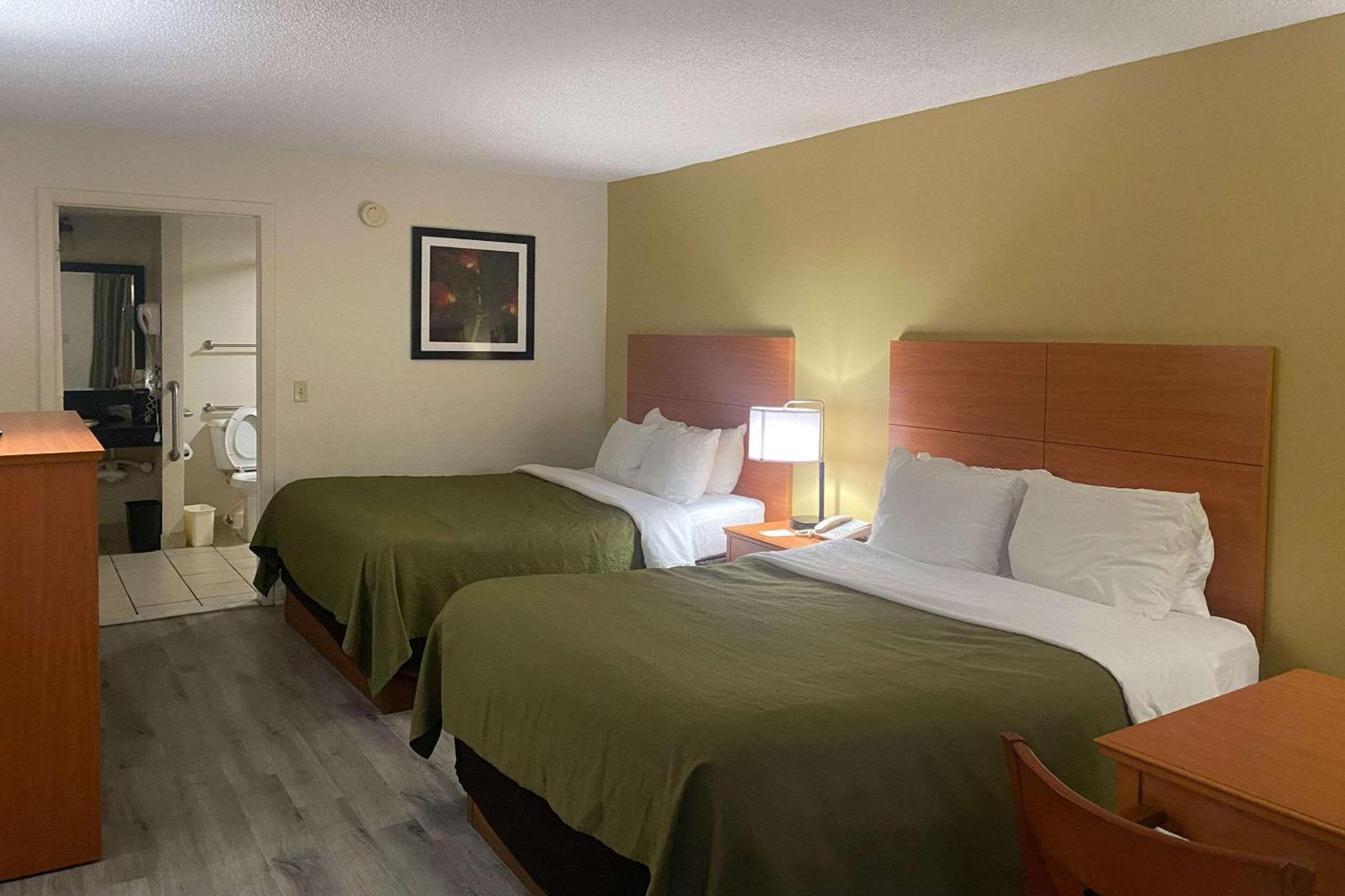 Quality Inn Near Manatee Springs State Park تشيفلاند المظهر الخارجي الصورة