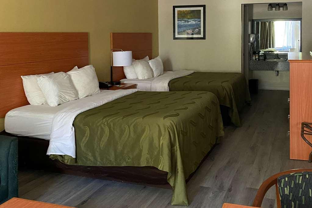 Quality Inn Near Manatee Springs State Park تشيفلاند الغرفة الصورة