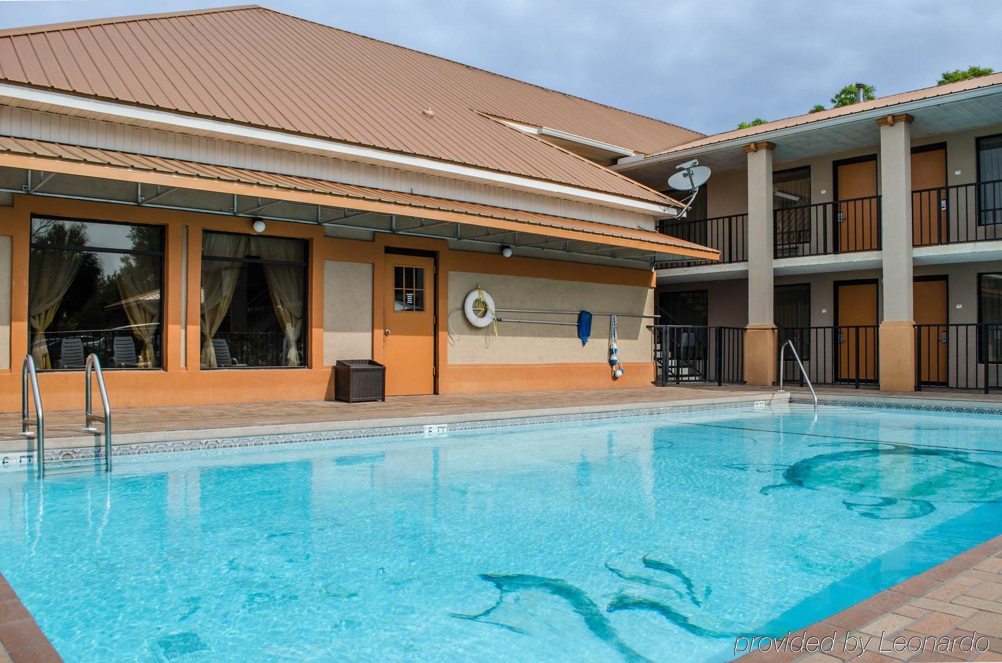 Quality Inn Near Manatee Springs State Park تشيفلاند المظهر الخارجي الصورة