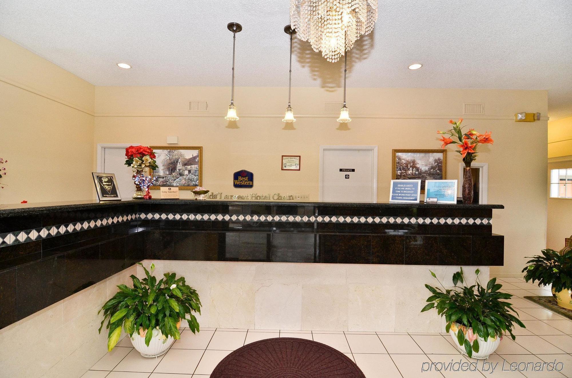 Quality Inn Near Manatee Springs State Park تشيفلاند المظهر الداخلي الصورة