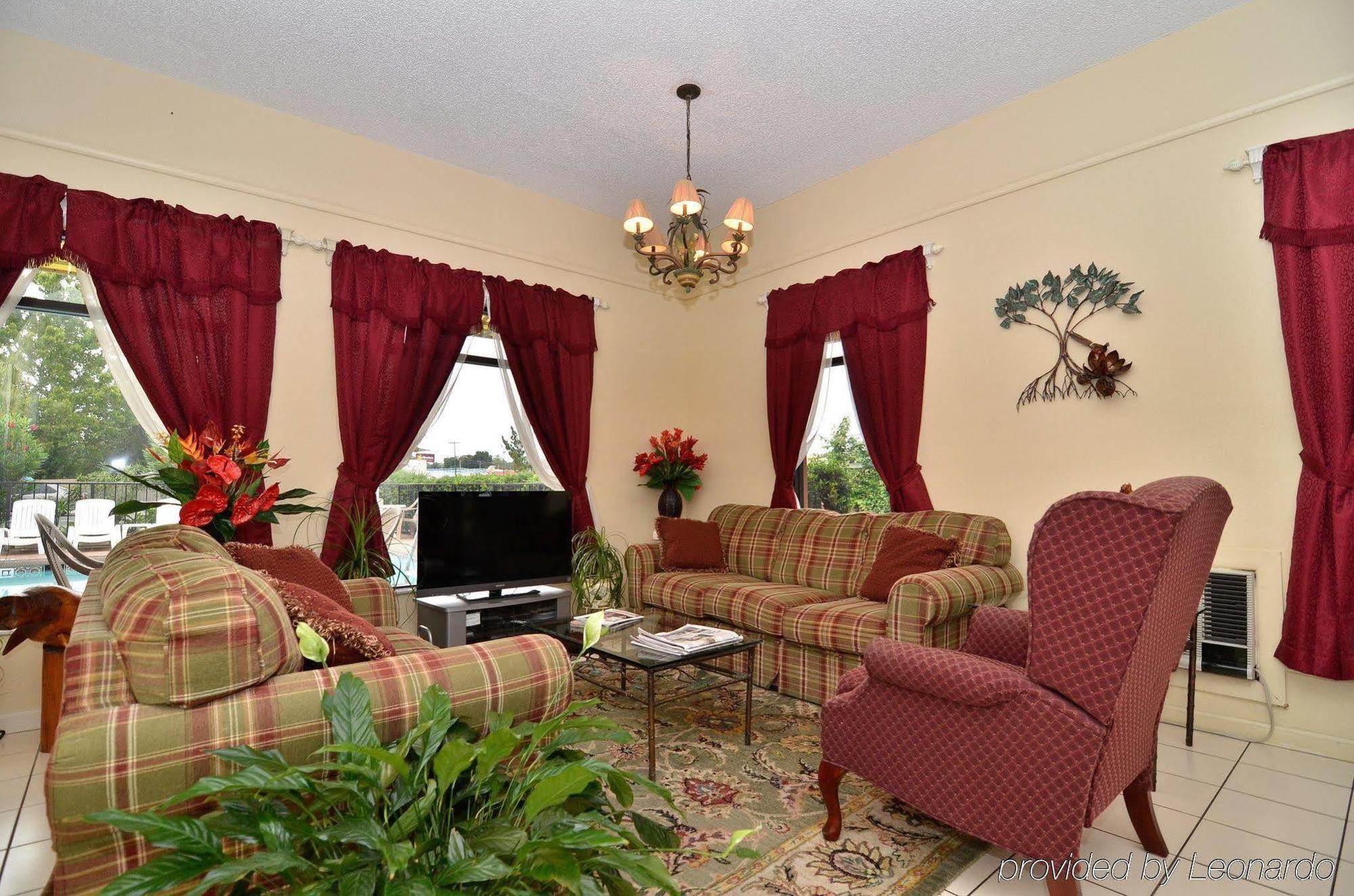 Quality Inn Near Manatee Springs State Park تشيفلاند المظهر الداخلي الصورة
